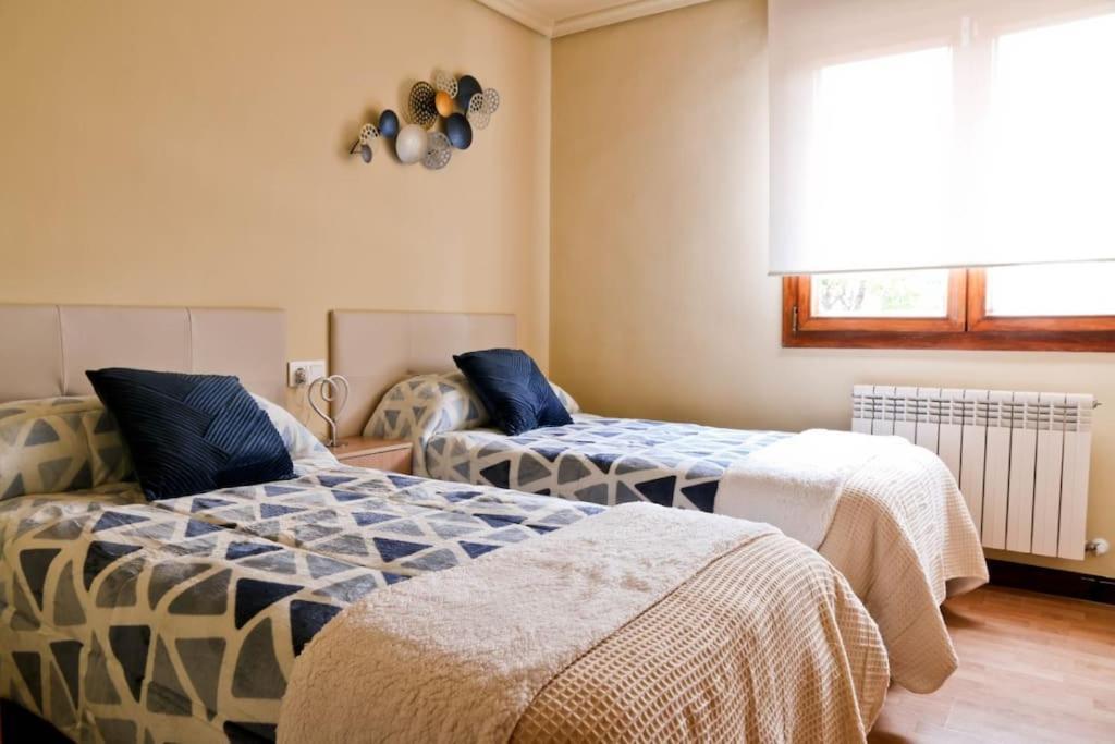 Urbion Etxea Apartment เบียนา ภายนอก รูปภาพ